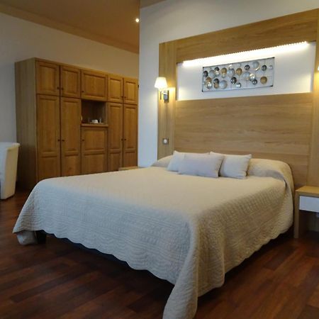 Hotel La Guimbarde Morteau Dış mekan fotoğraf