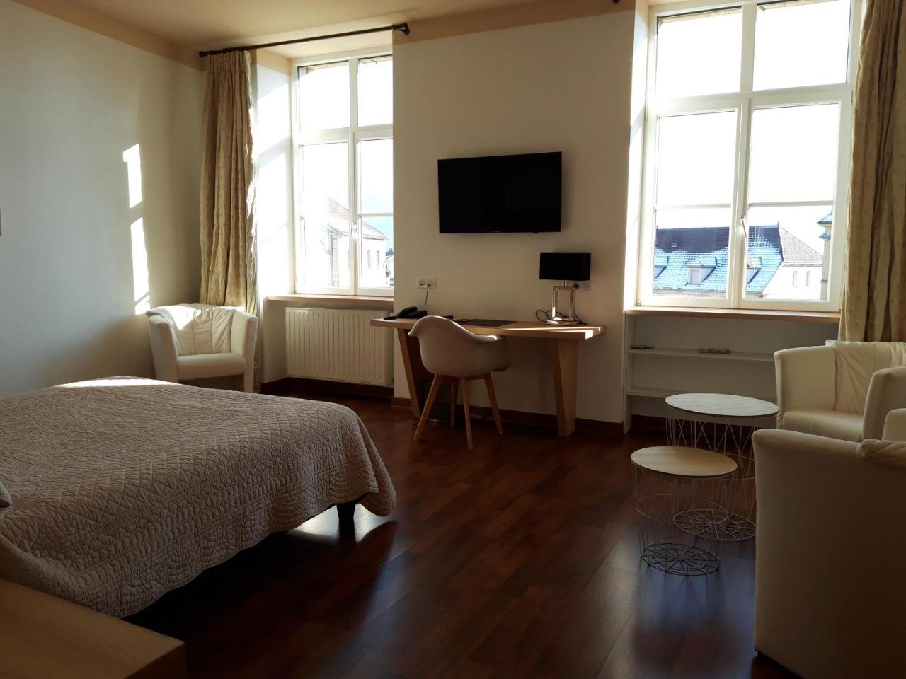 Hotel La Guimbarde Morteau Dış mekan fotoğraf